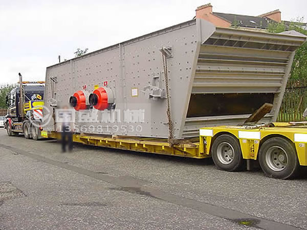 寬篩面振動(dòng)篩 寬篩面振動(dòng)篩