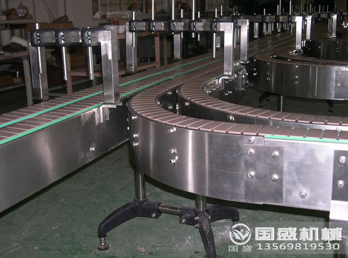 耐高溫鏈板輸送機(jī) 耐高溫鏈板輸送機(jī)